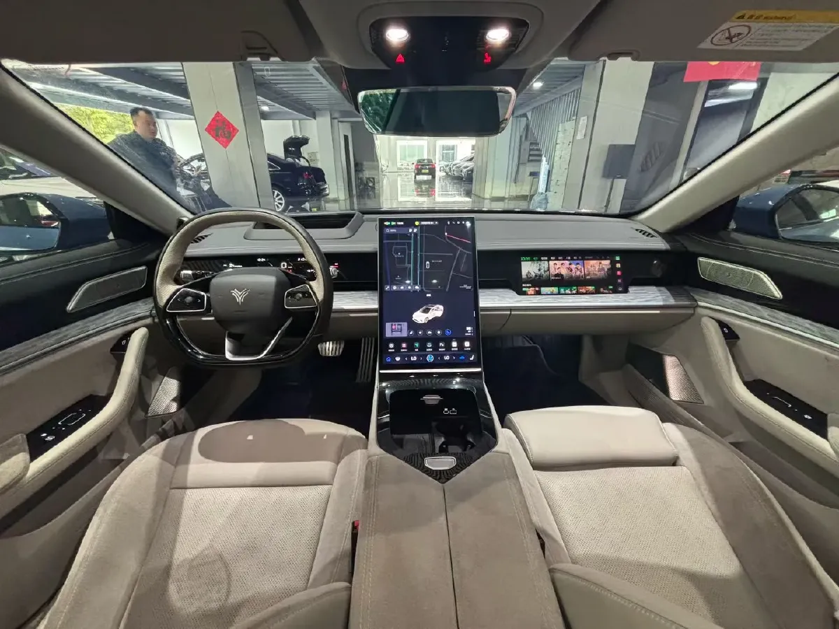 2022 Jeep Grand Commander 2.0T 234HP L4 9AT,autocango,china used car exporter,china ev exporter,chinese used car exporter,chinese used ev exporter