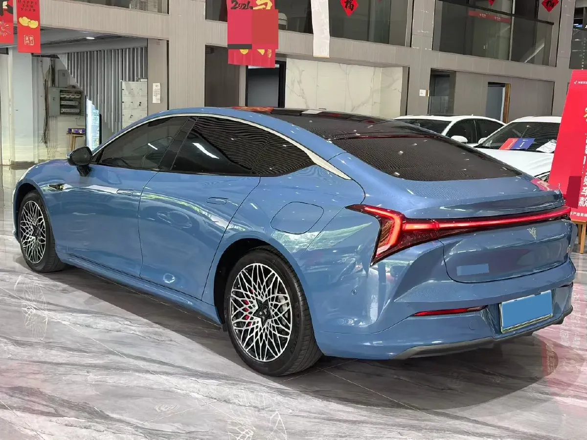 2022 Jeep Grand Commander 2.0T 234HP L4 9AT,autocango,china used car exporter,china ev exporter,chinese used car exporter,chinese used ev exporter