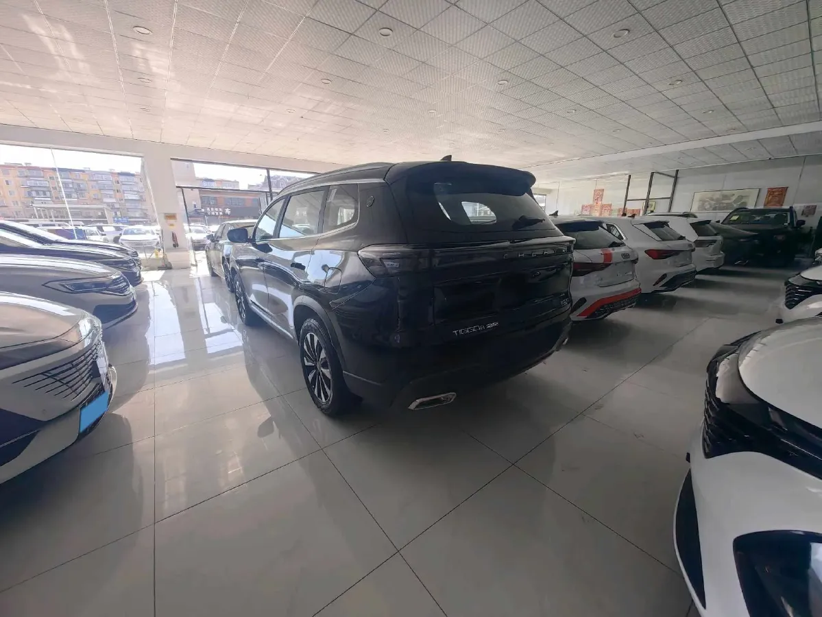 2025 Chery Tiggo 8 Plus 1.6T 197HP L4 7DCT,autocango,china used car exporter,china ev exporter,chinese used car exporter,chinese used ev exporter