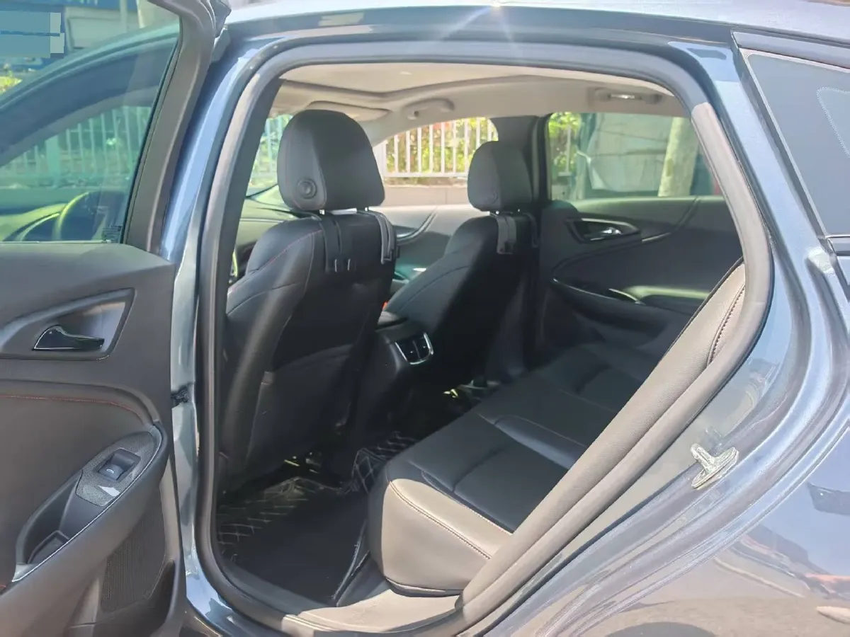 2021 Chevrolet Malibu XL 2.0T 237HP L4 9AT,autocango,china used car exporter,china ev exporter,chinese used car exporter,chinese used ev exporter