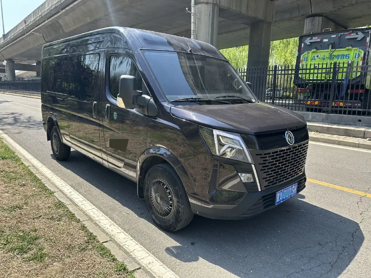 2023 DongFeng DFAC YuFeng 2.0T 136HP L4 7DCT,autocango,china used car exporter,china ev exporter,chinese used car exporter,chinese used ev exporter