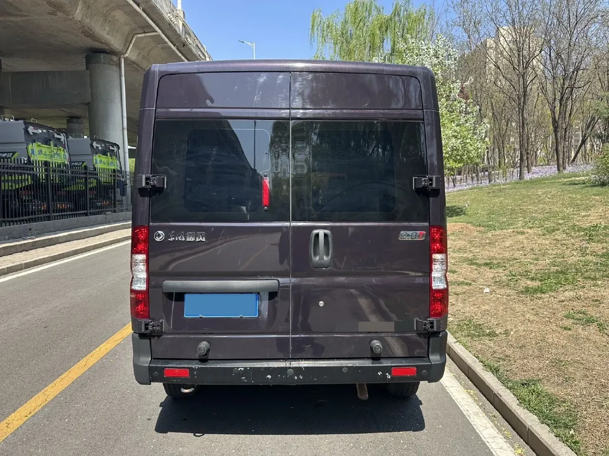 2023 DongFeng DFAC YuFeng 2.0T 136HP L4 7DCT,autocango,china used car exporter,china ev exporter,chinese used car exporter,chinese used ev exporter