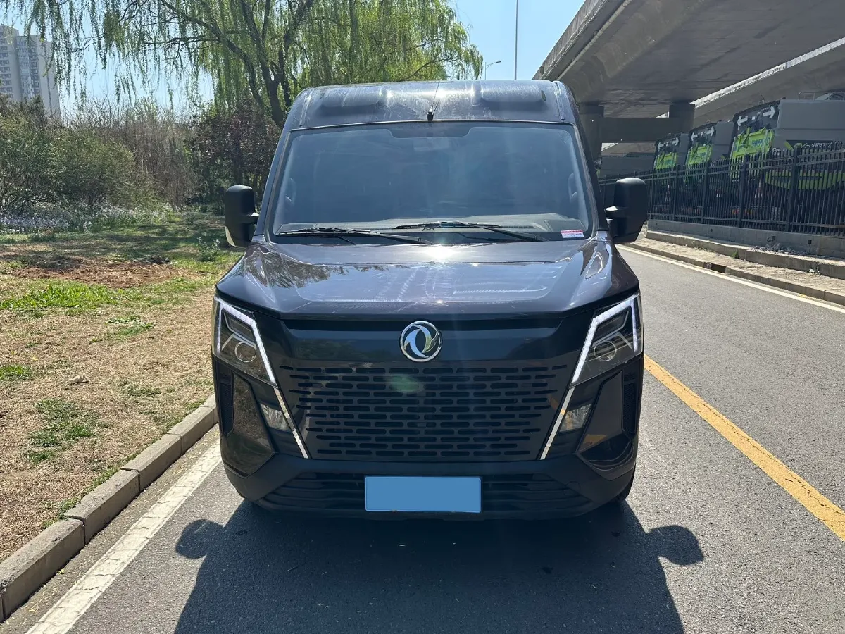 2023 DongFeng DFAC YuFeng 2.0T 136HP L4 7DCT,autocango,china used car exporter,china ev exporter,chinese used car exporter,chinese used ev exporter