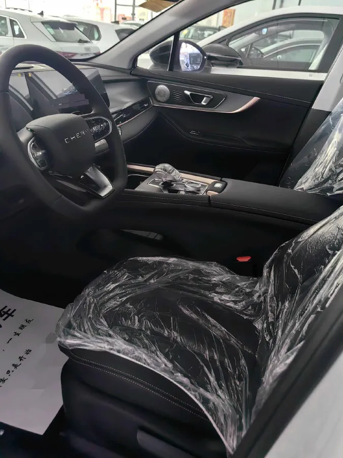 2025 Chery Tiggo 5x 1.5T 156HP L4 CVT,autocango,china used car exporter,china ev exporter,chinese used car exporter,chinese used ev exporter