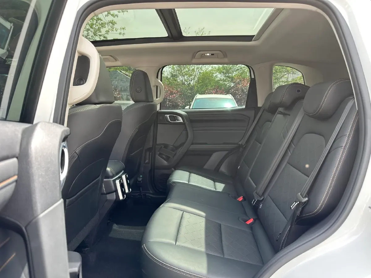 2024 Haval Dargo 1.5T 184HP L4 7DCT,autocango,china used car exporter,china ev exporter,chinese used car exporter,chinese used ev exporter