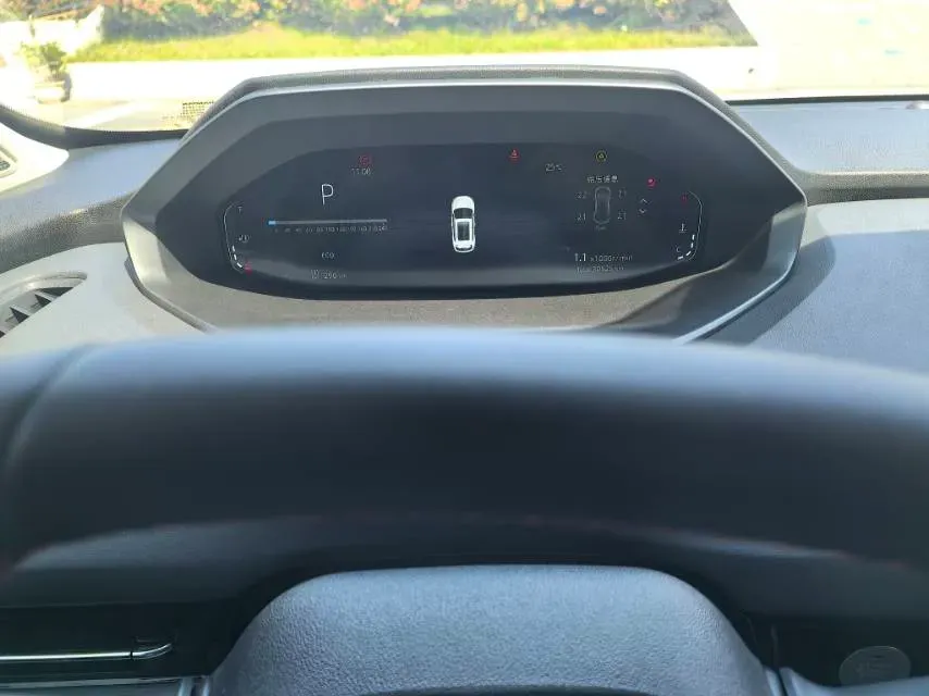 2022 ChangAn Oshan X7 Plus 1.5T 188HP L4 7DCT,autocango,china used car exporter,china ev exporter,chinese used car exporter,chinese used ev exporter