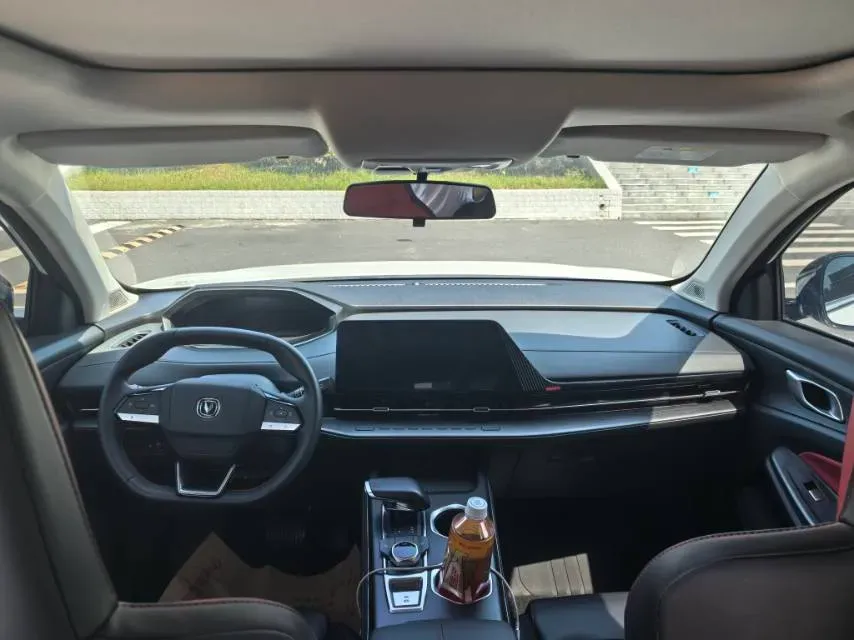 2022 ChangAn Oshan X7 Plus 1.5T 188HP L4 7DCT,autocango,china used car exporter,china ev exporter,chinese used car exporter,chinese used ev exporter