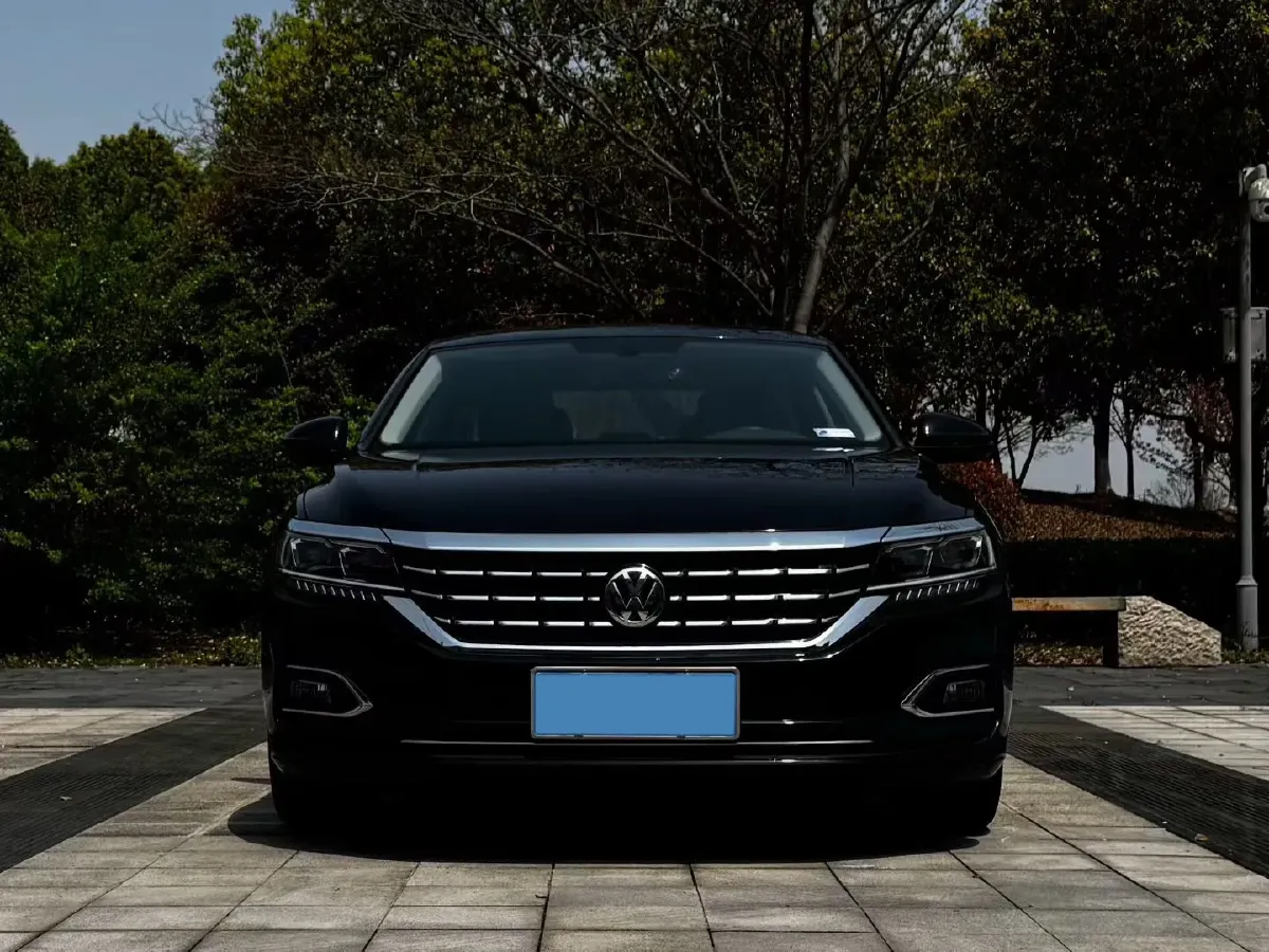 2019 Volvo V40 1.5T 152HP L4 6AT,autocango,china used car exporter,china ev exporter,chinese used car exporter,chinese used ev exporter