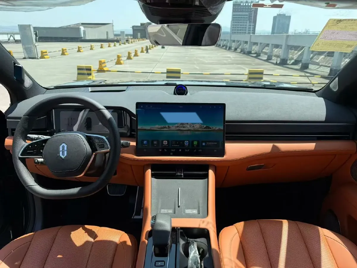 2024 AITO AITO M7 1.5T 152HP L4 REEV 38.5KWH,autocango,china used car exporter,china ev exporter,chinese used car exporter,chinese used ev exporter