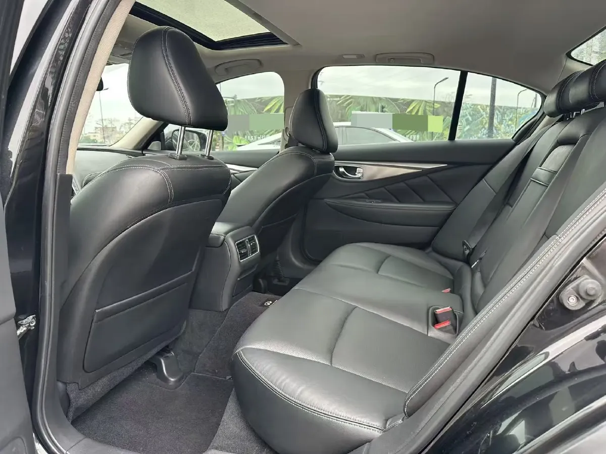 2018 Mercedes-Benz B Class 2.0T 211HP L4 7DCT,autocango,china used car exporter,china ev exporter,chinese used car exporter,chinese used ev exporter