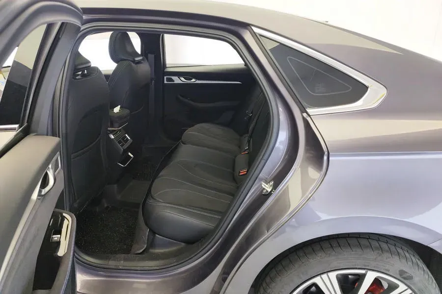 2025 Geely Preface 2.0T 238HP L4 8AT,autocango,china used car exporter,china ev exporter,chinese used car exporter,chinese used ev exporter