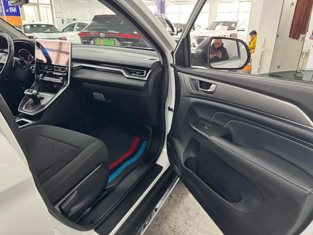 2022 Haval H6 1.5T 184HP L4 7DCT,autocango,china used car exporter,china ev exporter,chinese used car exporter,chinese used ev exporter