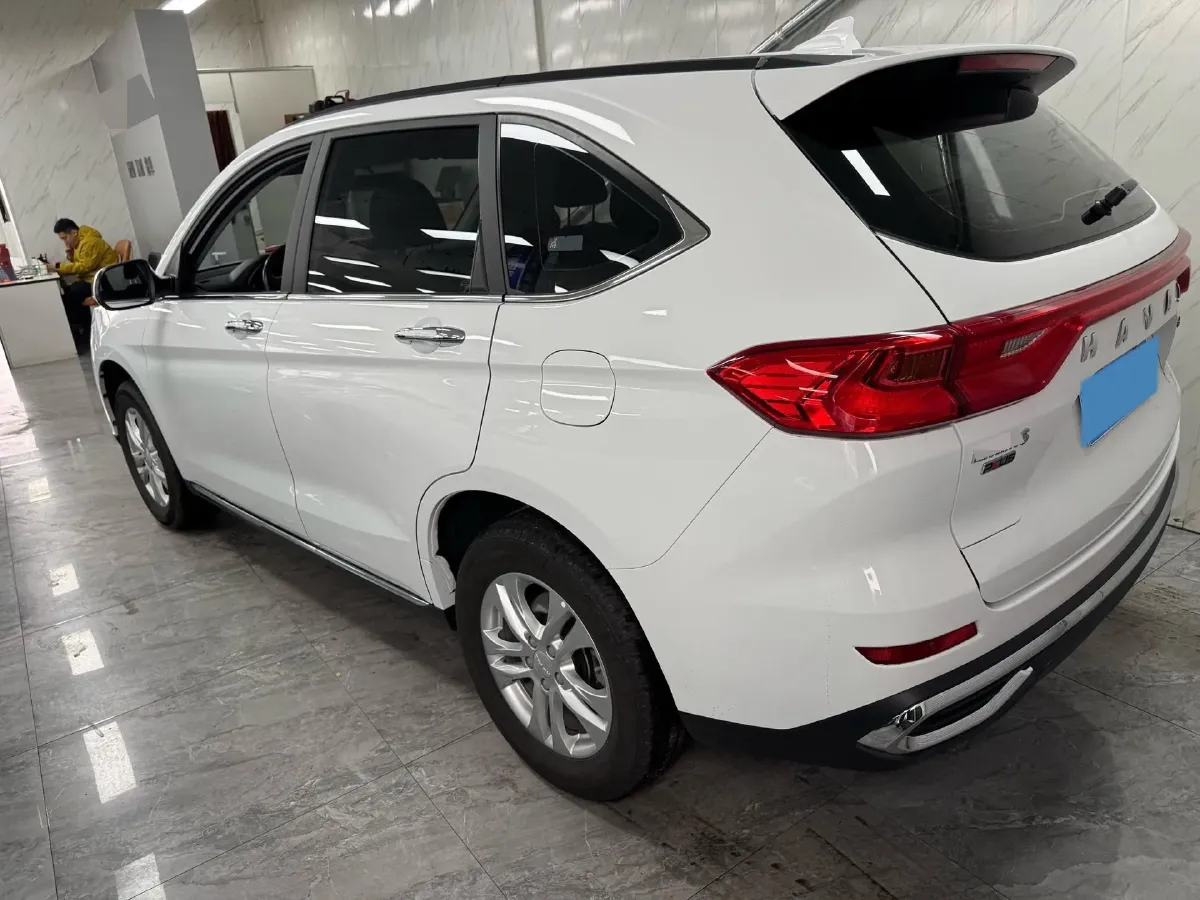 2022 Haval H6 1.5T 184HP L4 7DCT,autocango,china used car exporter,china ev exporter,chinese used car exporter,chinese used ev exporter