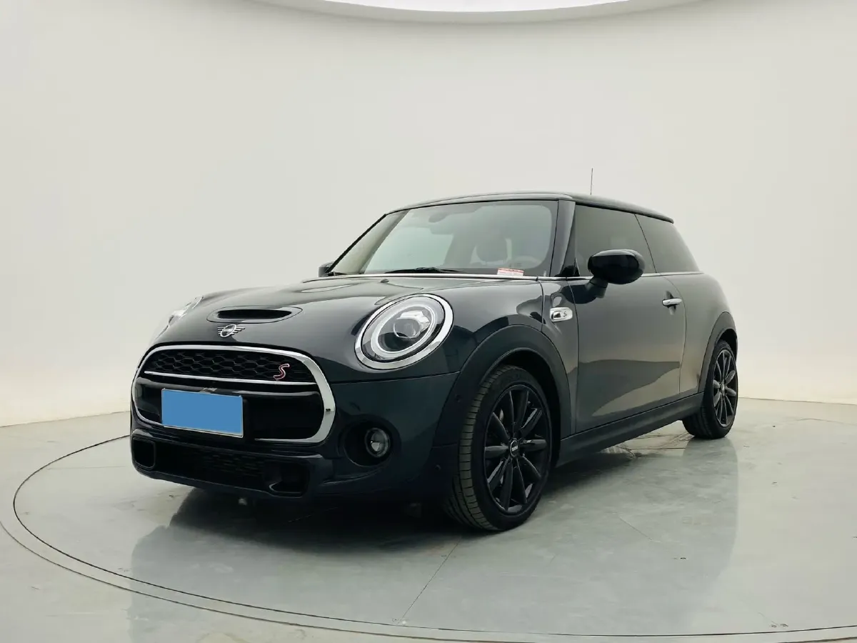 2021 MINI MINI 2.0T 192HP L4 7DCT,autocango,china used car exporter,china ev exporter,chinese used car exporter,chinese used ev exporter