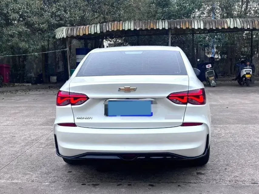 2023 Chevrolet Monza 1.5L 113HP L4 6DCT,autocango,china used car exporter,china ev exporter,chinese used car exporter,chinese used ev exporter