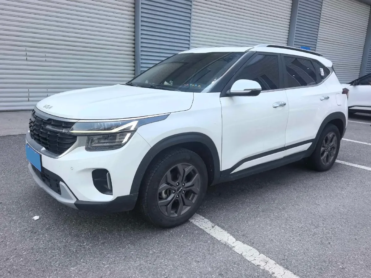 2023 Kia Seltos 1.5L 115HP L4 CVT,autocango,china used car exporter,china ev exporter,chinese used car exporter,chinese used ev exporter