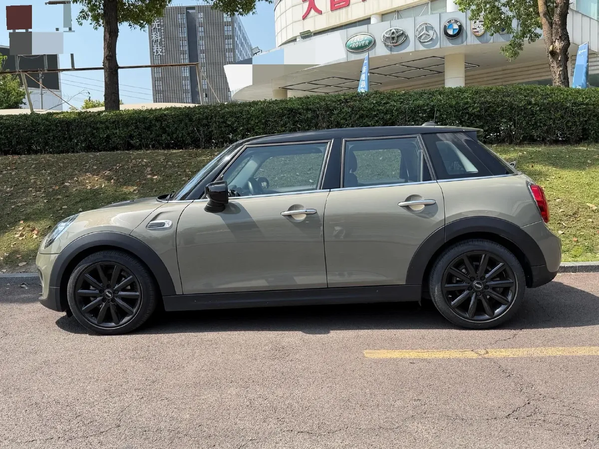 2020 MINI MINI 1.5T 136HP L3 7DCT,autocango,china used car exporter,china ev exporter,chinese used car exporter,chinese used ev exporter