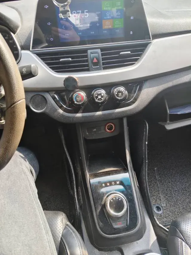 2018 BaoJun 360 1.5L 112HP L4 6MT,autocango,china used car exporter,china ev exporter,chinese used car exporter,chinese used ev exporter