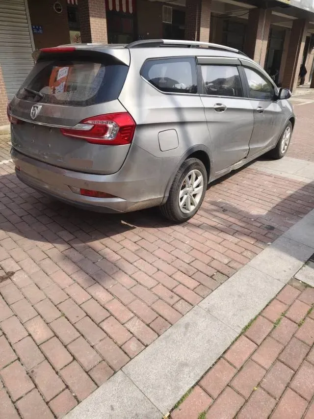 2018 BaoJun 360 1.5L 112HP L4 6MT,autocango,china used car exporter,china ev exporter,chinese used car exporter,chinese used ev exporter