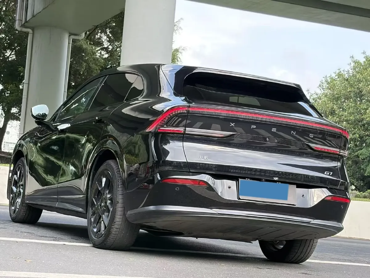2025 Xpeng G7 BEV,autocango,china used car exporter,china ev exporter,chinese used car exporter,chinese used ev exporter