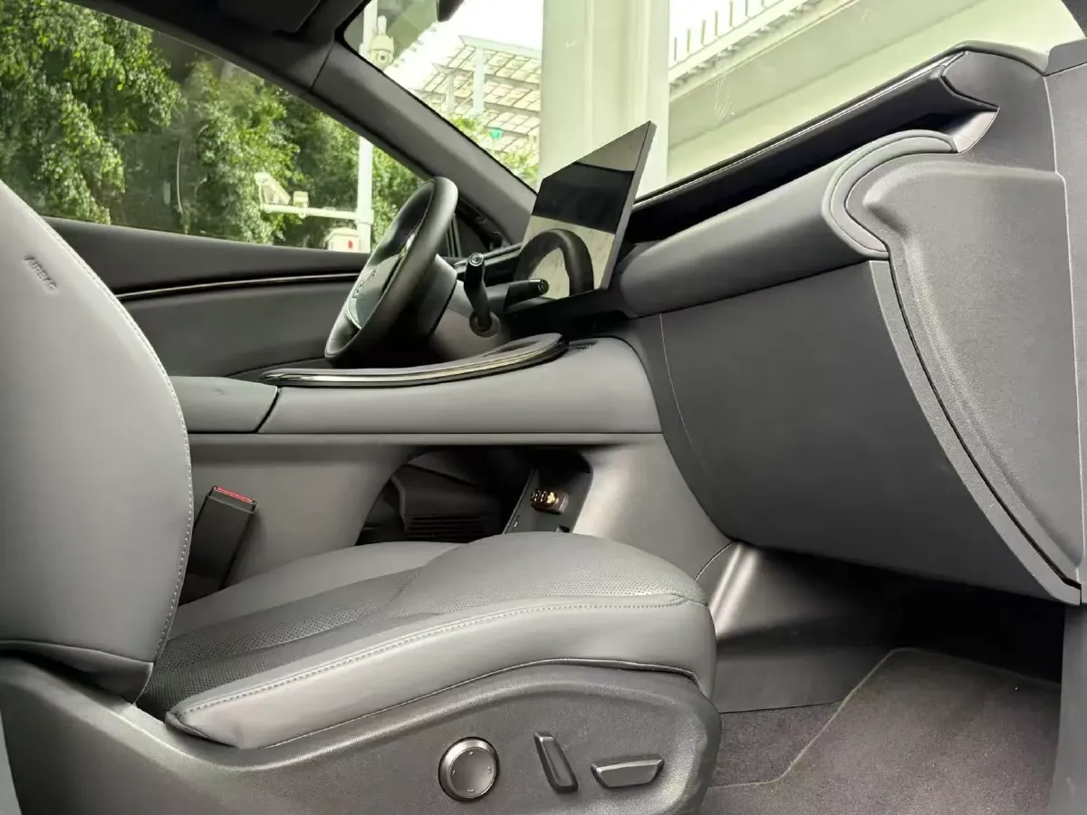 2025 Xpeng G7 BEV,autocango,china used car exporter,china ev exporter,chinese used car exporter,chinese used ev exporter