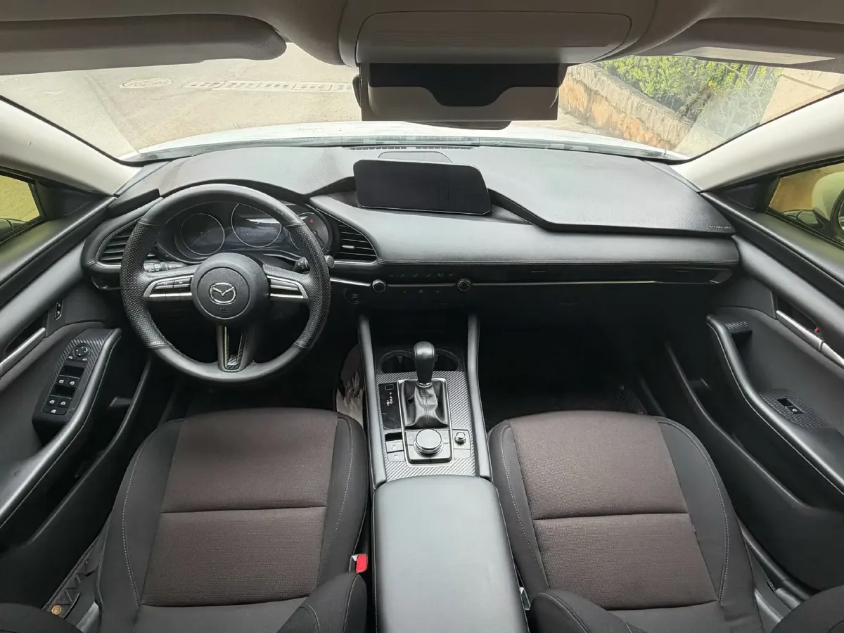 2023 Mazda 3 Axela 2.0L 158HP L4 6AT,autocango,china used car exporter,china ev exporter,chinese used car exporter,chinese used ev exporter