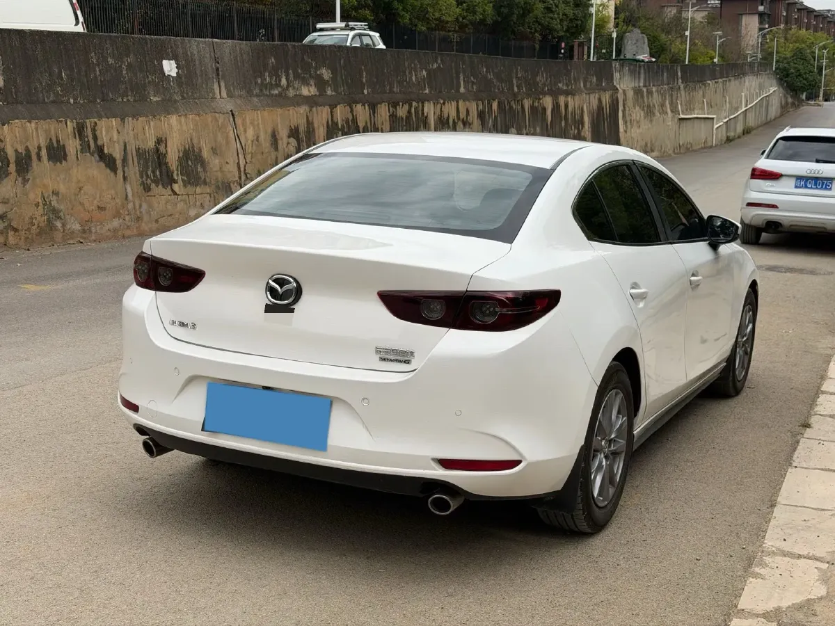 2023 Mazda 3 Axela 2.0L 158HP L4 6AT,autocango,china used car exporter,china ev exporter,chinese used car exporter,chinese used ev exporter