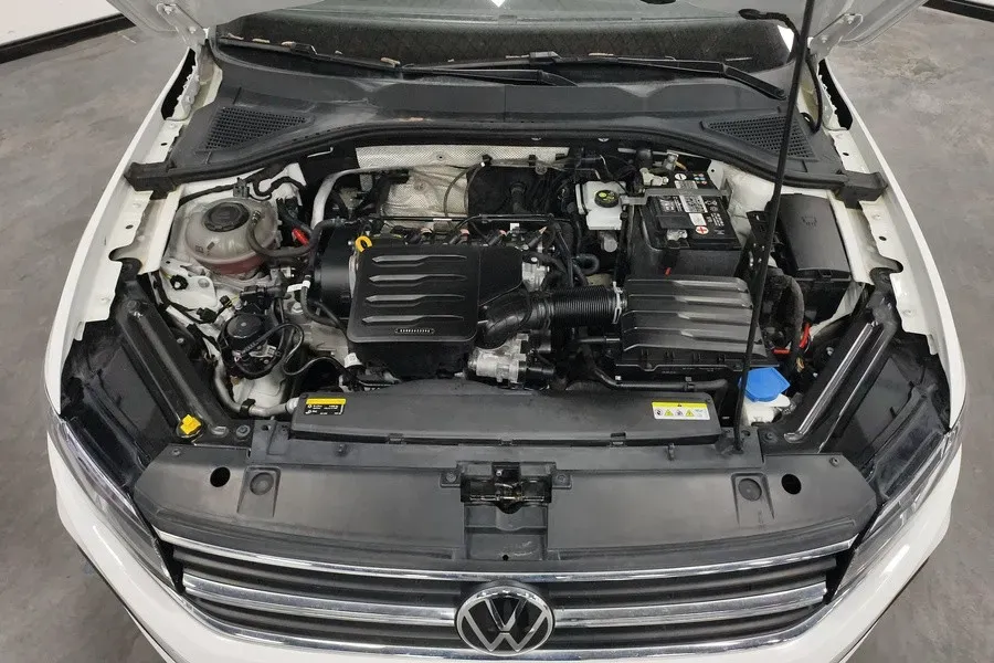 2021 Volkswagen Bora 1.5L 113HP L4 6AT,autocango,china used car exporter,china ev exporter,chinese used car exporter,chinese used ev exporter