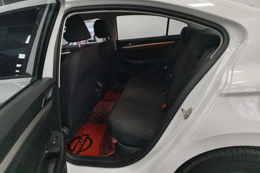 2021 Volkswagen Bora 1.5L 113HP L4 6AT,autocango,china used car exporter,china ev exporter,chinese used car exporter,chinese used ev exporter