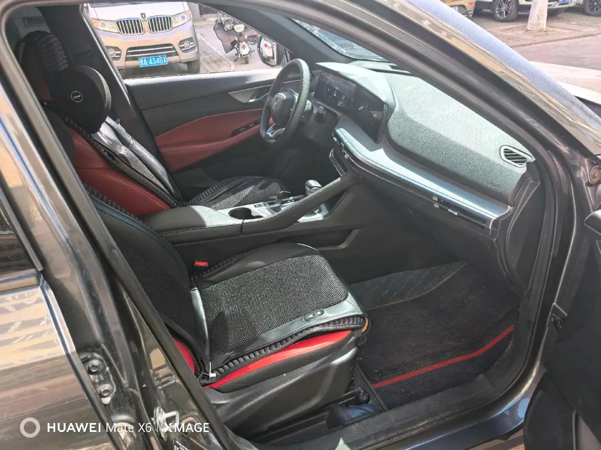 2021 ChangAn CS35 Plus 1.4T 160HP L4 7DCT,autocango,china used car exporter,china ev exporter,chinese used car exporter,chinese used ev exporter