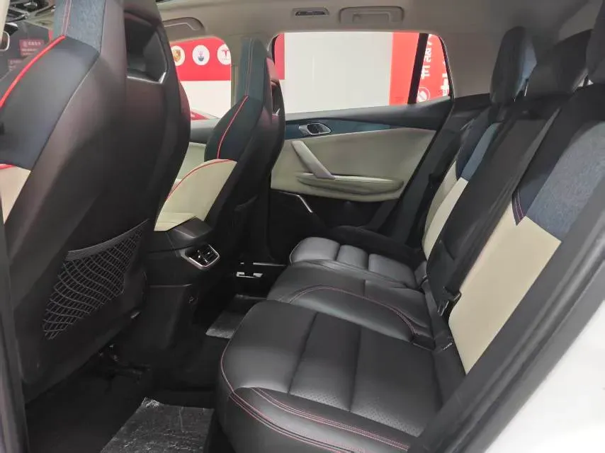 2020 LYNK&CO 06 1.5T 177HP L3 7DCT,autocango,china used car exporter,china ev exporter,chinese used car exporter,chinese used ev exporter