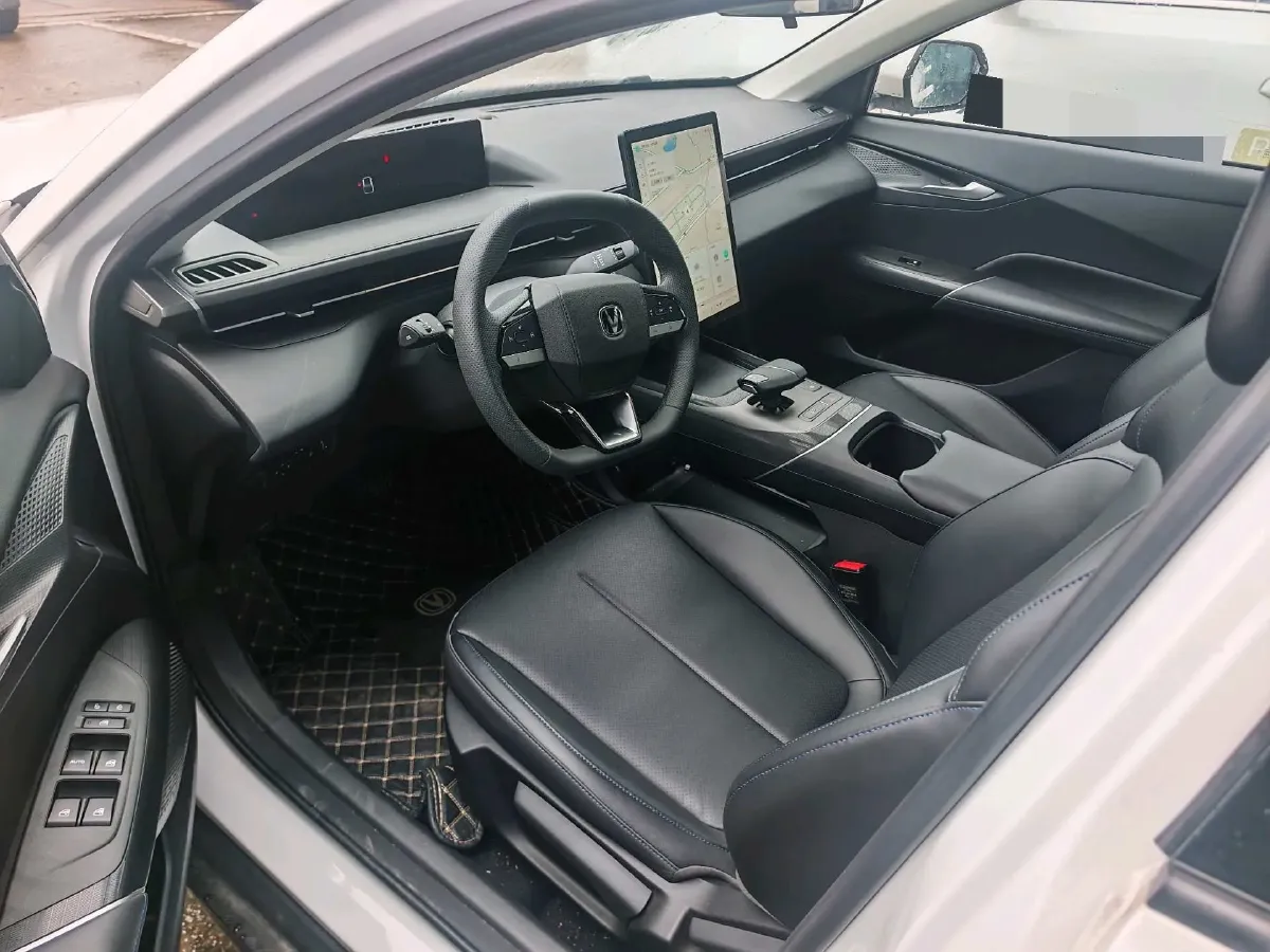 2024 ChangAn Eado 1.5T 170HP L4 7DCT,autocango,china used car exporter,china ev exporter,chinese used car exporter,chinese used ev exporter