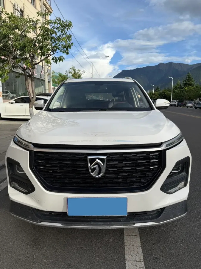 2020 HanTeng X5 1.5T 156HP L4 6AT,autocango,china used car exporter,china ev exporter,chinese used car exporter,chinese used ev exporter