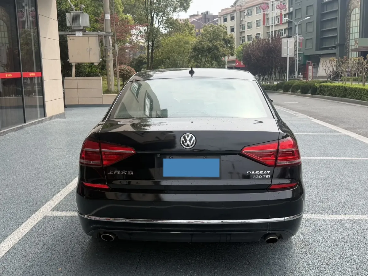 2017 Volkswagen Passat 1.8T 180HP L4 7DCT,autocango,china used car exporter,china ev exporter,chinese used car exporter,chinese used ev exporter