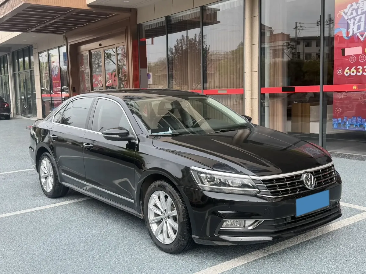 2017 Volkswagen Passat 1.8T 180HP L4 7DCT,autocango,china used car exporter,china ev exporter,chinese used car exporter,chinese used ev exporter