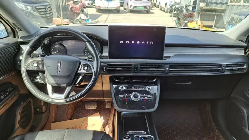 2021 Lincoln Corsair 2.0T 245HP L4 8AT,autocango,china used car exporter,china ev exporter,chinese used car exporter,chinese used ev exporter