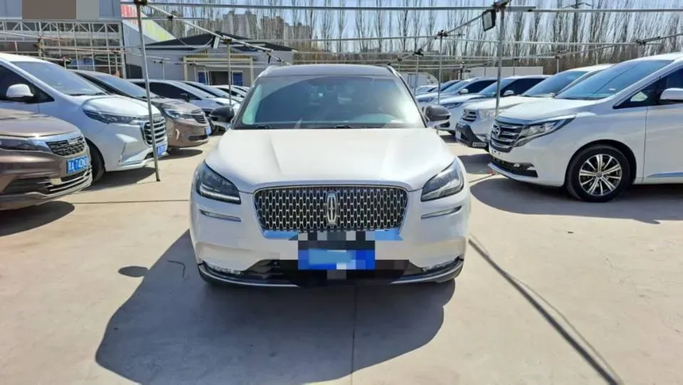 2021 Lincoln Corsair 2.0T 245HP L4 8AT,autocango,china used car exporter,china ev exporter,chinese used car exporter,chinese used ev exporter