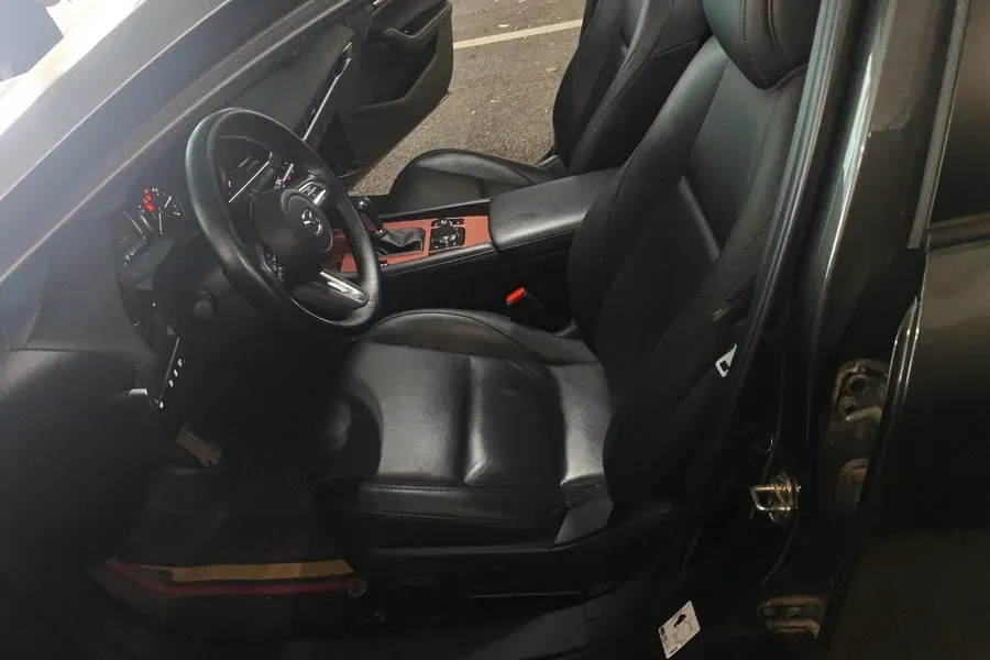 2023 Mazda 3 Axela 2.0L 158HP L4 6AT,autocango,china used car exporter,china ev exporter,chinese used car exporter,chinese used ev exporter