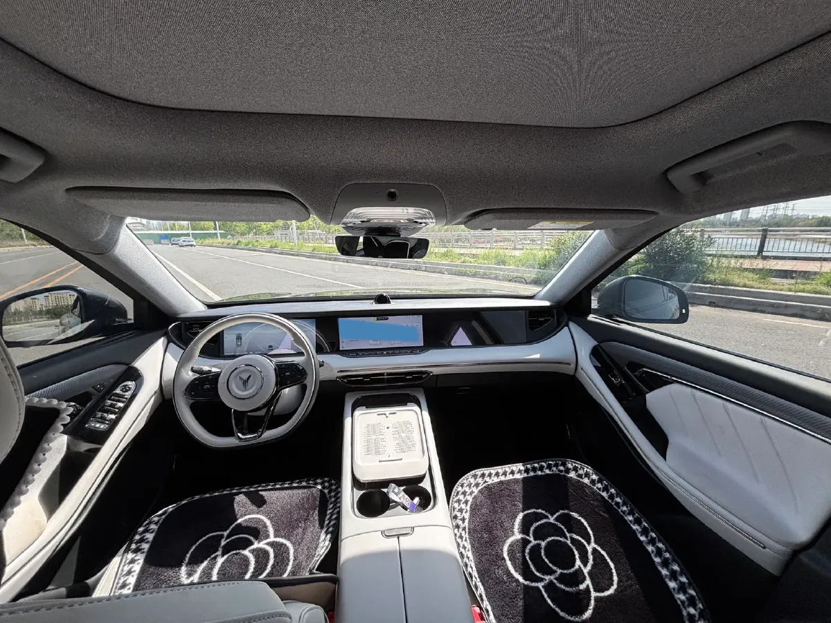 2025 Voyah FREE 1.5T 150HP L4 REEV 43KWH,autocango,china used car exporter,china ev exporter,chinese used car exporter,chinese used ev exporter