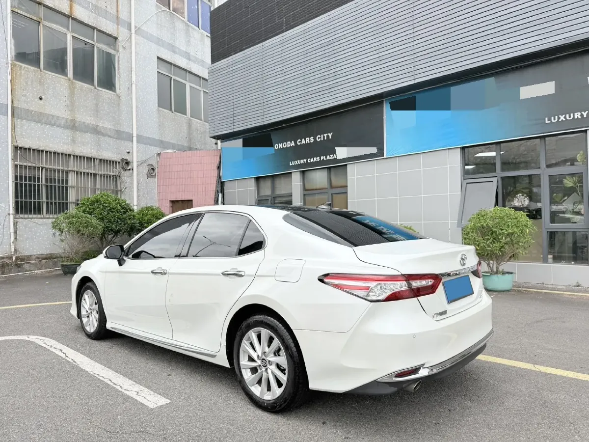 2023 Toyota Camry 2.0L 177HP L4 CVT,autocango,china used car exporter,china ev exporter,chinese used car exporter,chinese used ev exporter