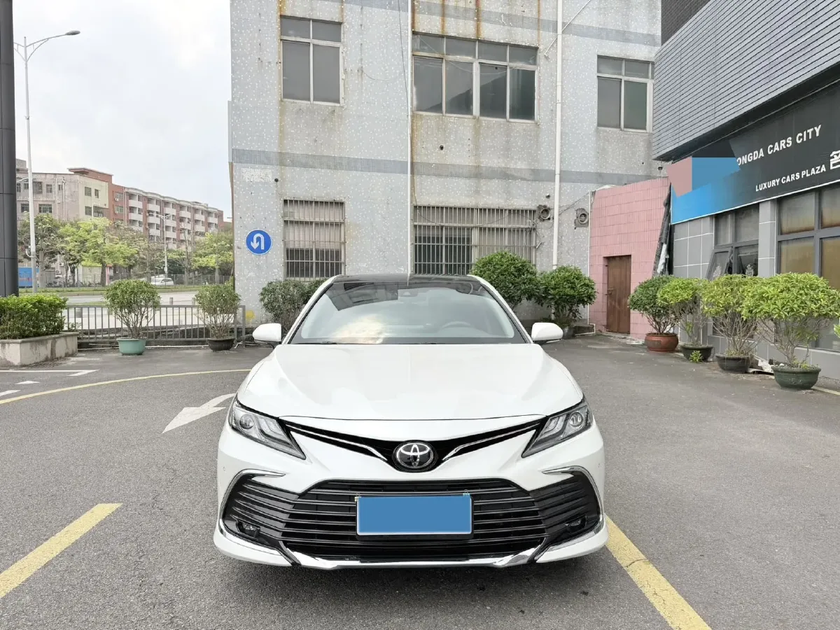 2023 Toyota Camry 2.0L 177HP L4 CVT,autocango,china used car exporter,china ev exporter,chinese used car exporter,chinese used ev exporter