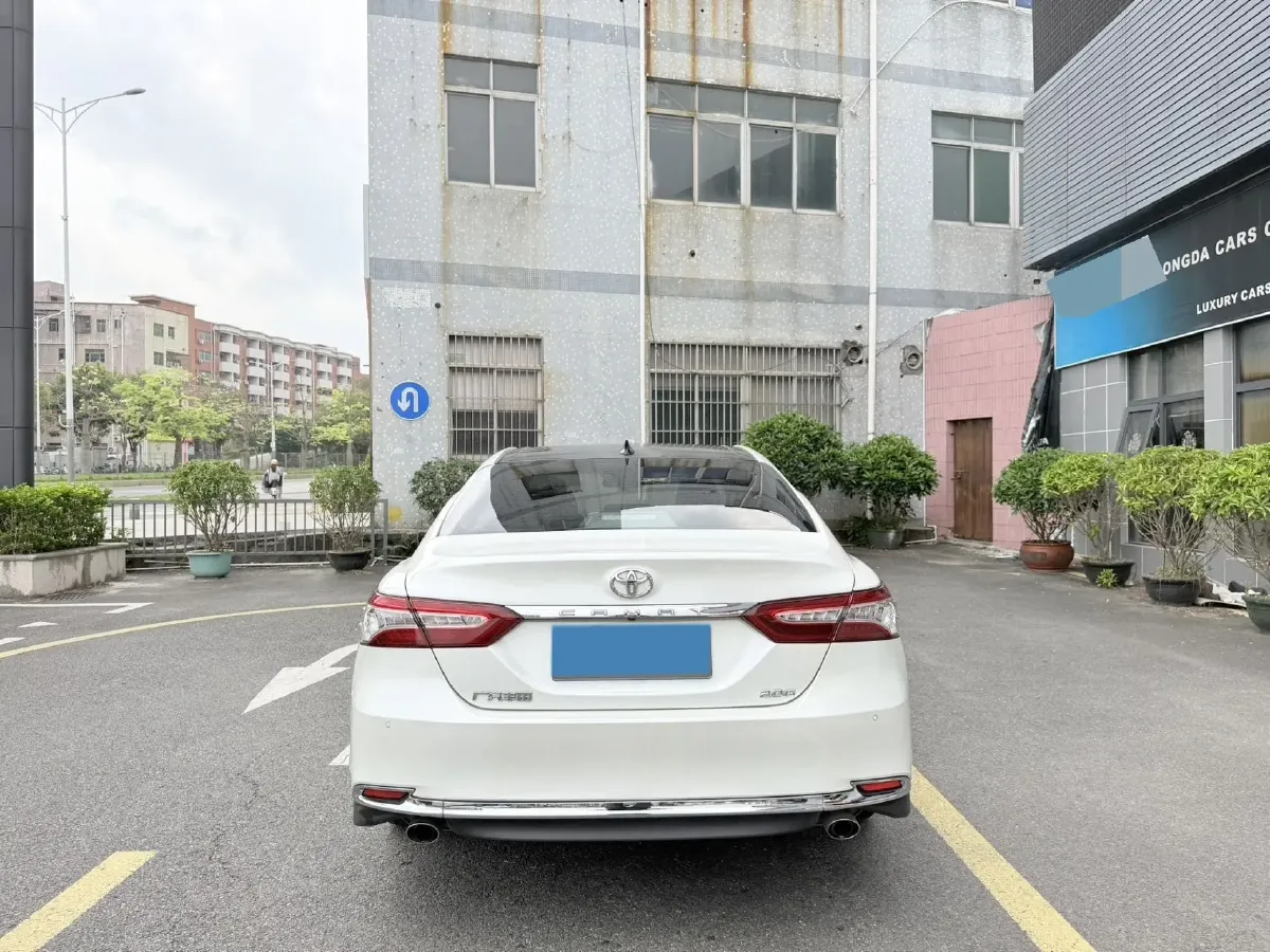 2023 Toyota Camry 2.0L 177HP L4 CVT,autocango,china used car exporter,china ev exporter,chinese used car exporter,chinese used ev exporter