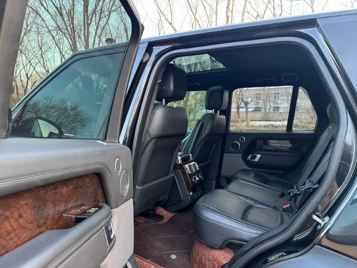 2020 Land Rover Range Rover 3.0T 360HP L6 8AT,autocango,china used car exporter,china ev exporter,chinese used car exporter,chinese used ev exporter