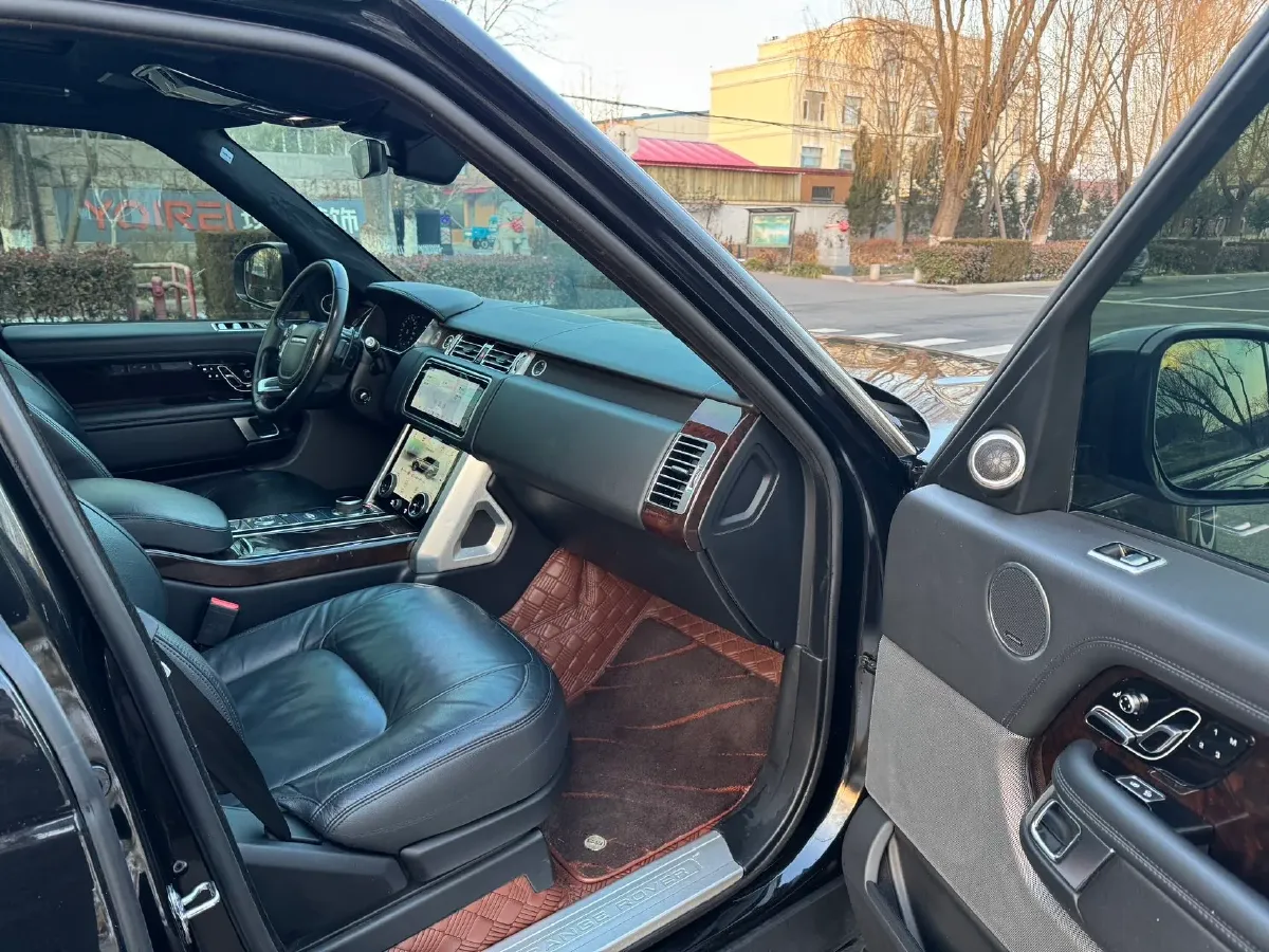 2020 Land Rover Range Rover 3.0T 360HP L6 8AT,autocango,china used car exporter,china ev exporter,chinese used car exporter,chinese used ev exporter