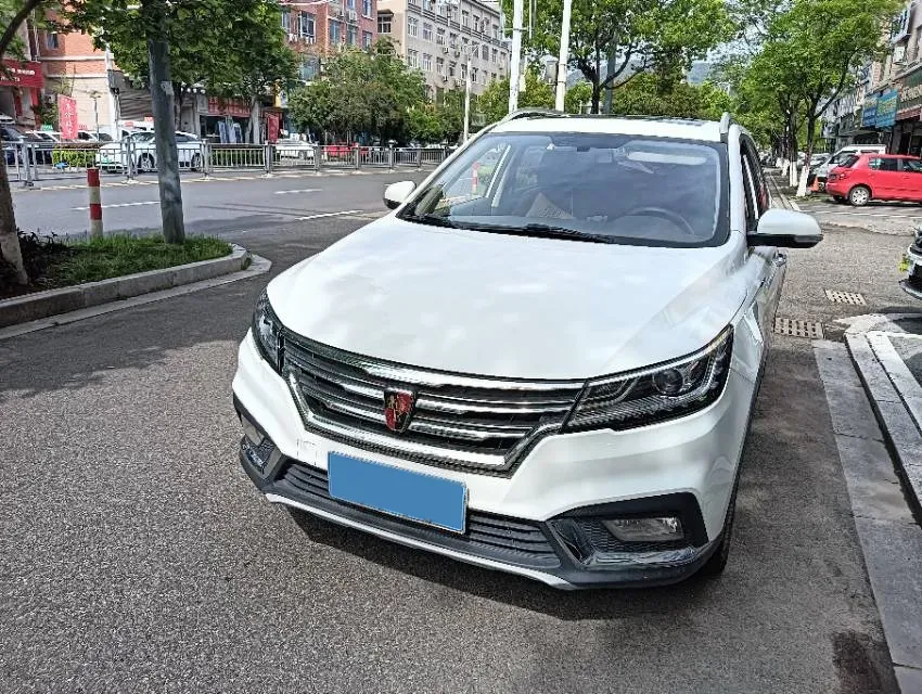 2018 Roewe i6 1.0T 125HP L3 6MT,autocango,china used car exporter,china ev exporter,chinese used car exporter,chinese used ev exporter