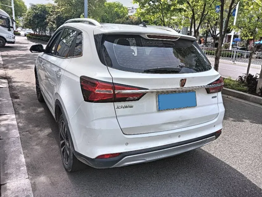 2018 Roewe i6 1.0T 125HP L3 6MT,autocango,china used car exporter,china ev exporter,chinese used car exporter,chinese used ev exporter
