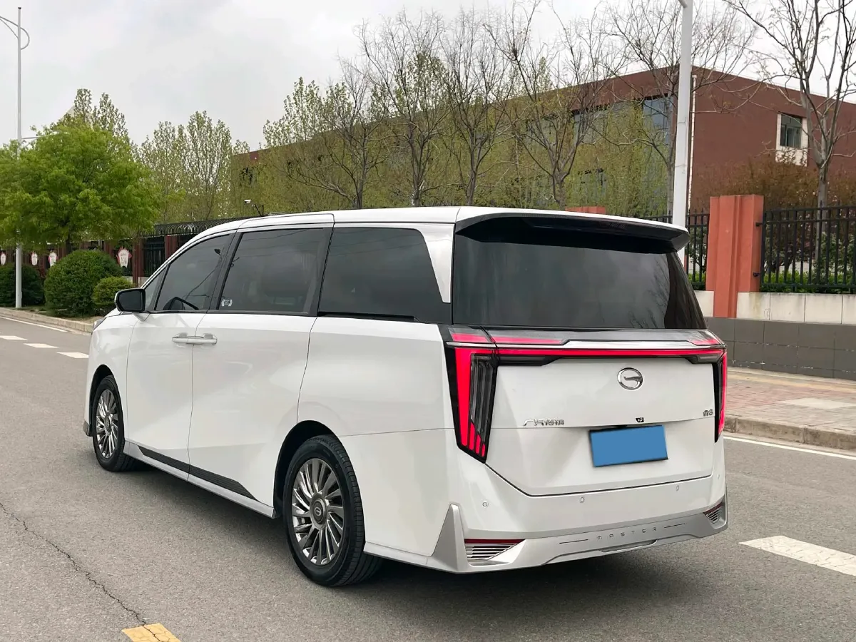 2023 GAC Trumpchi M8 2.0T 252HP L4 8AT,autocango,china used car exporter,china ev exporter,chinese used car exporter,chinese used ev exporter