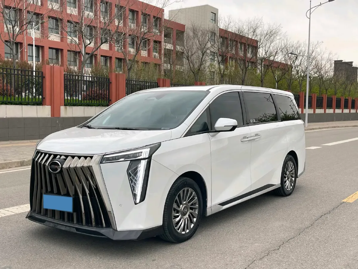 2023 GAC Trumpchi M8 2.0T 252HP L4 8AT,autocango,china used car exporter,china ev exporter,chinese used car exporter,chinese used ev exporter