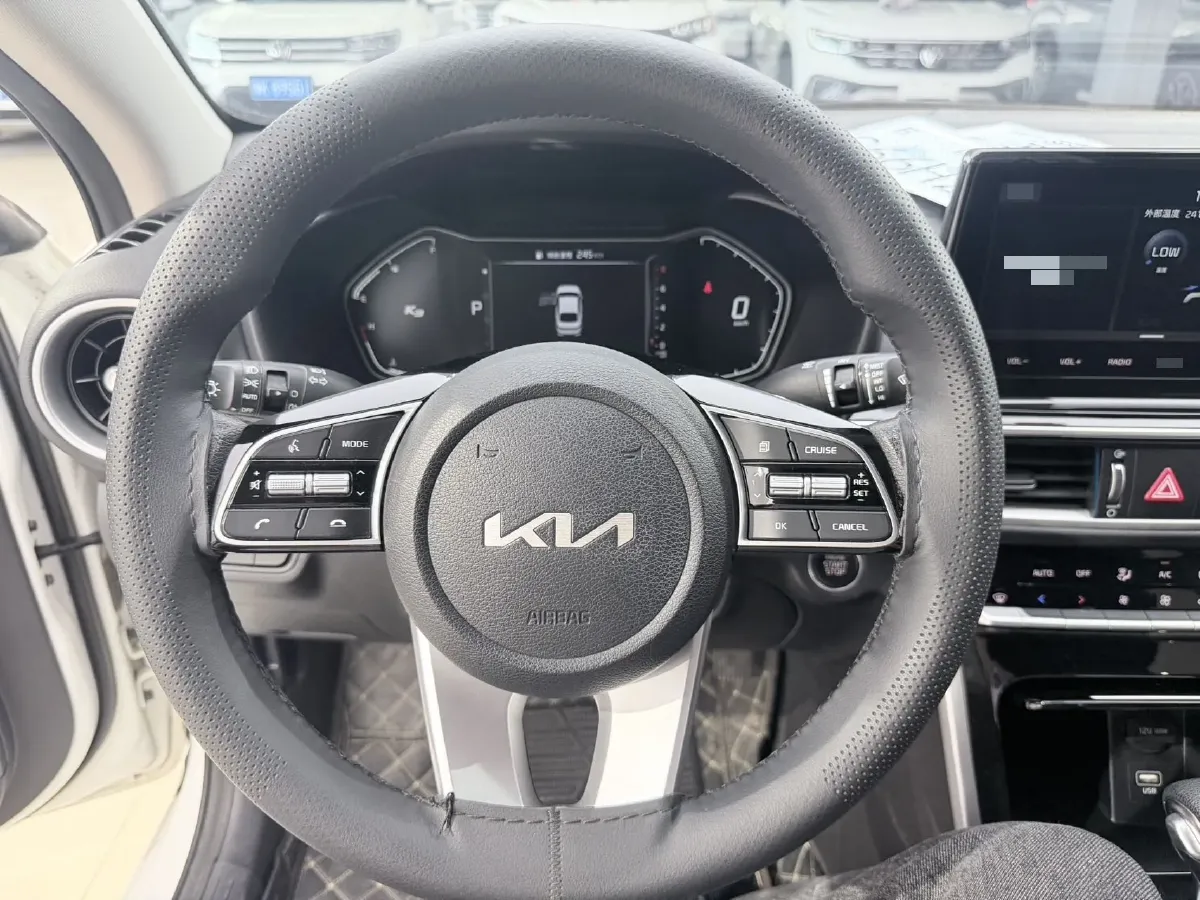 2021 Kia K3 1.5L 115HP L4 CVT,autocango,china used car exporter,china ev exporter,chinese used car exporter,chinese used ev exporter