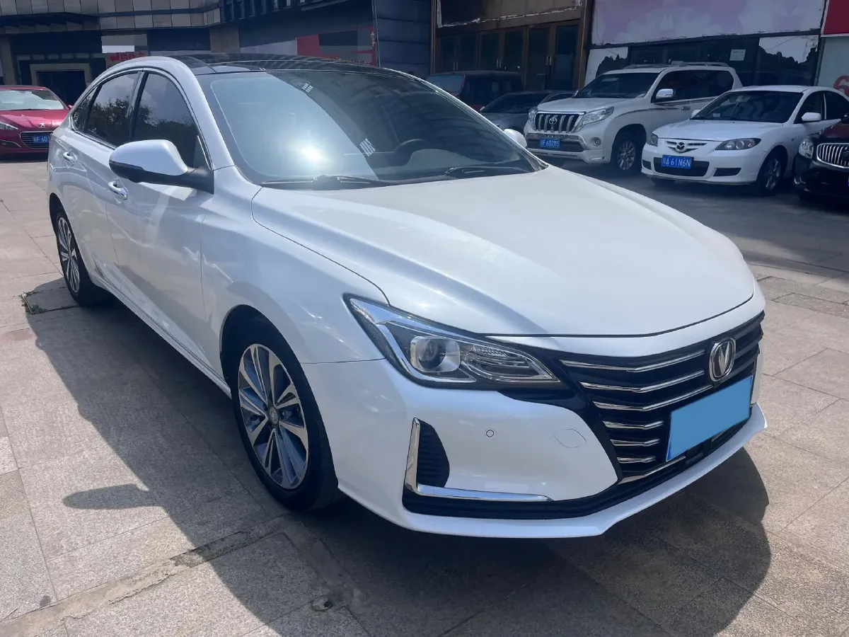 2020 ChangAn Raeton CC 1.5T 156HP L4 6AT,autocango,china used car exporter,china ev exporter,chinese used car exporter,chinese used ev exporter